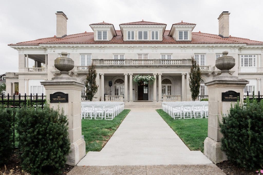 A Chic Black and White Wedding at Historic King Mansion